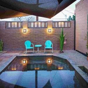 Turquoise Bath - hot mineral water soaking tub at Blackstone Hotsprings
