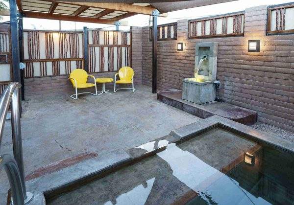 Yellow Bath - hot mineral water soaking tub at Blackstone Hotsprings