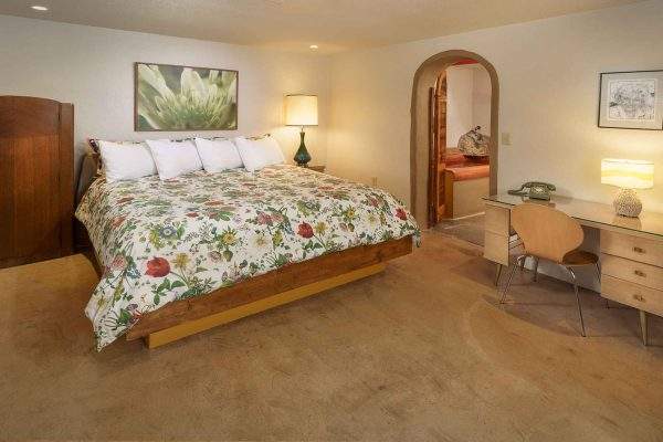 king bed in the Golden Girls suite at Blackstone