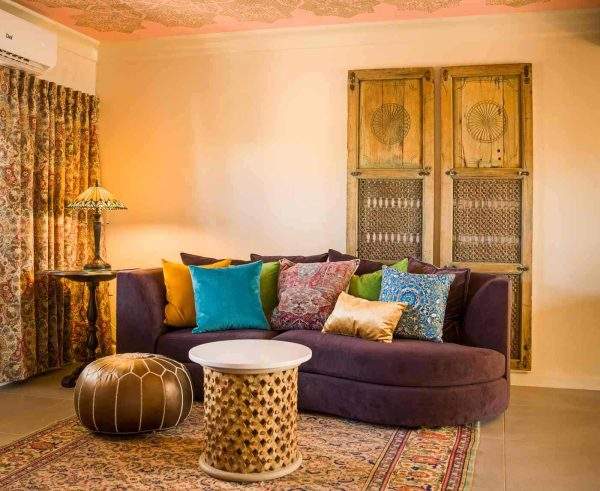 seating area, i Dream of Jeannie at Blackstone Hotpsprings
