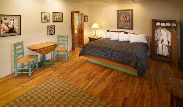 Roy Rogers Room at Blackstone Hotsprings