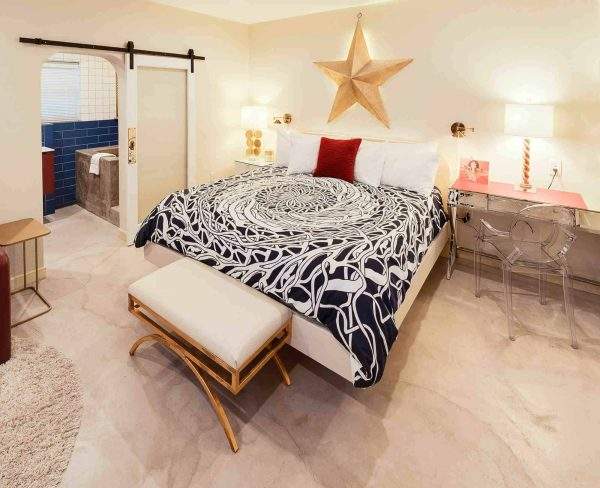 Wonder Woman Room at Blackstone Hotsprings