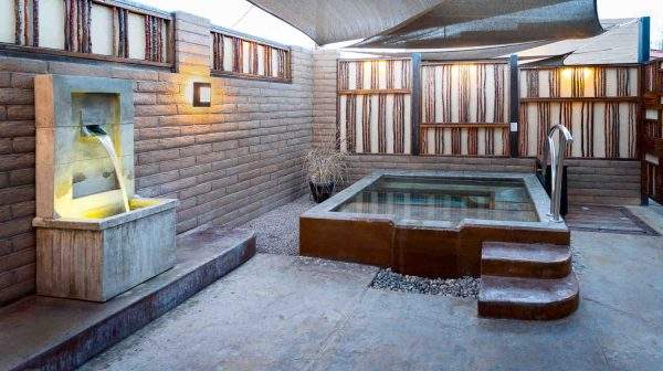 Yellow Bath - hot mineral water soaking tub at Blackstone Hotsprings